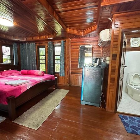 Thip Siam Village Ao Nam Mao Екстериор снимка