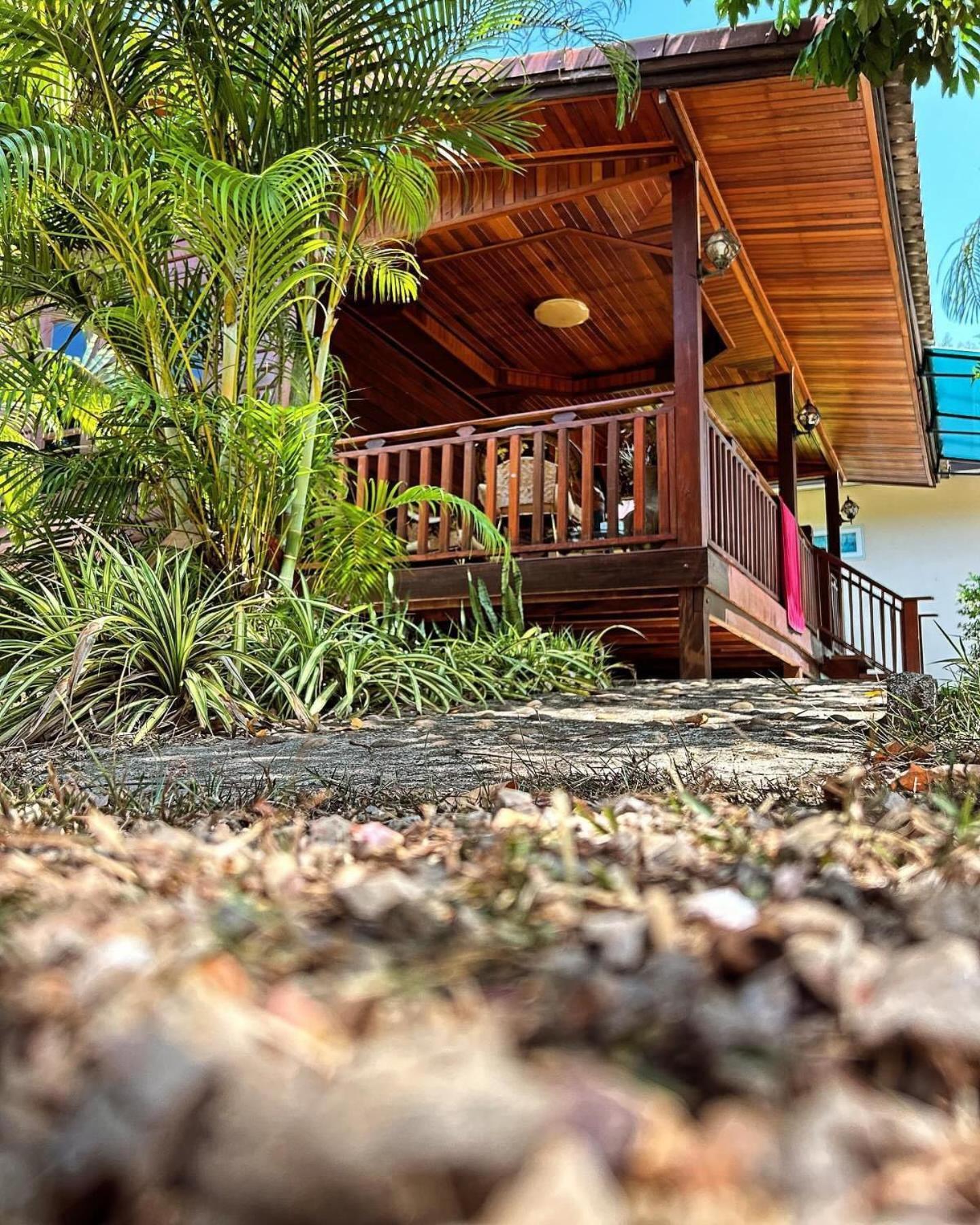 Thip Siam Village Ao Nam Mao Екстериор снимка