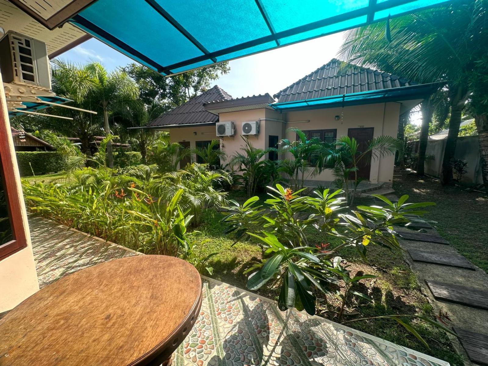 Thip Siam Village Ao Nam Mao Екстериор снимка