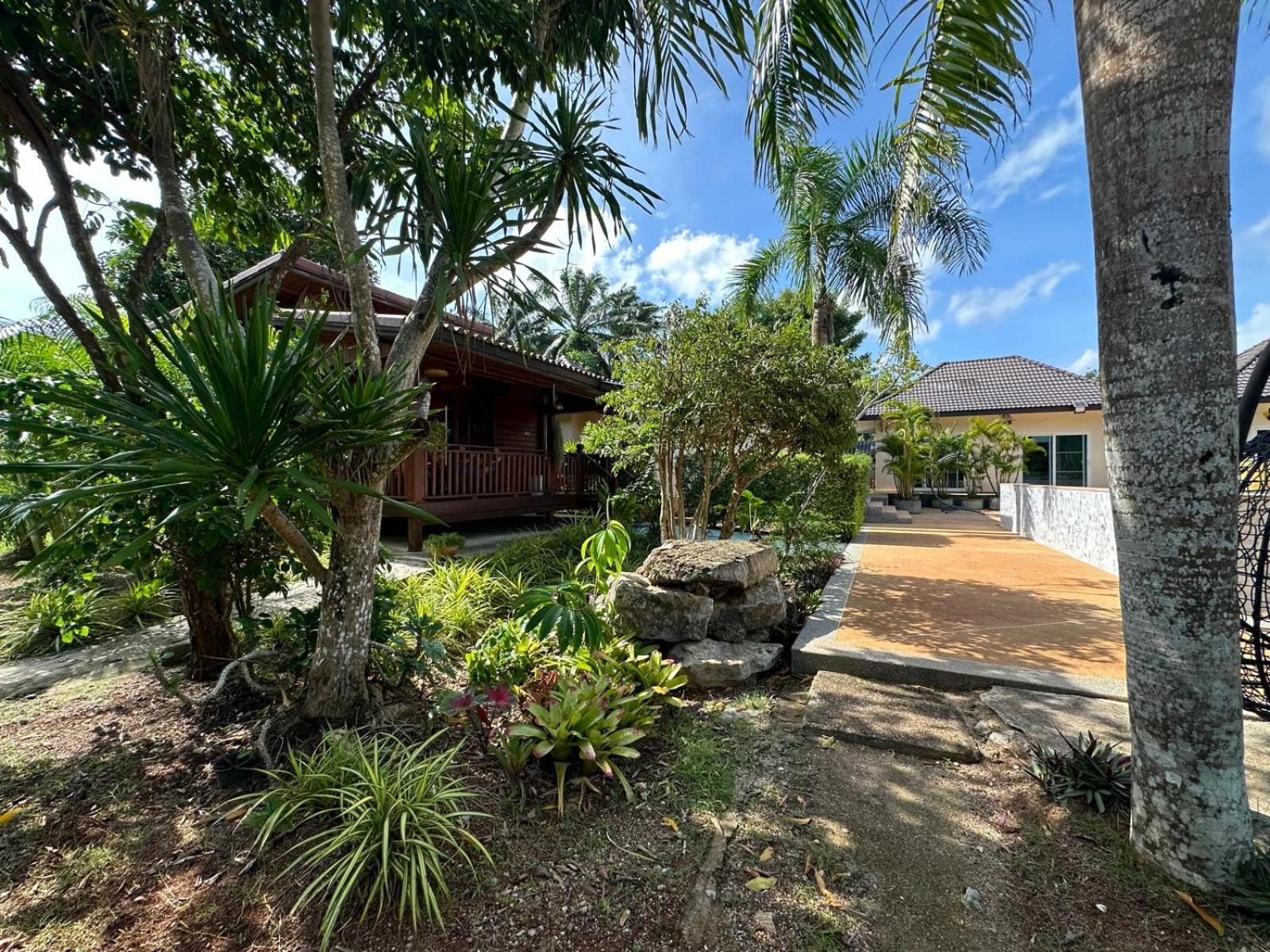Thip Siam Village Ao Nam Mao Екстериор снимка