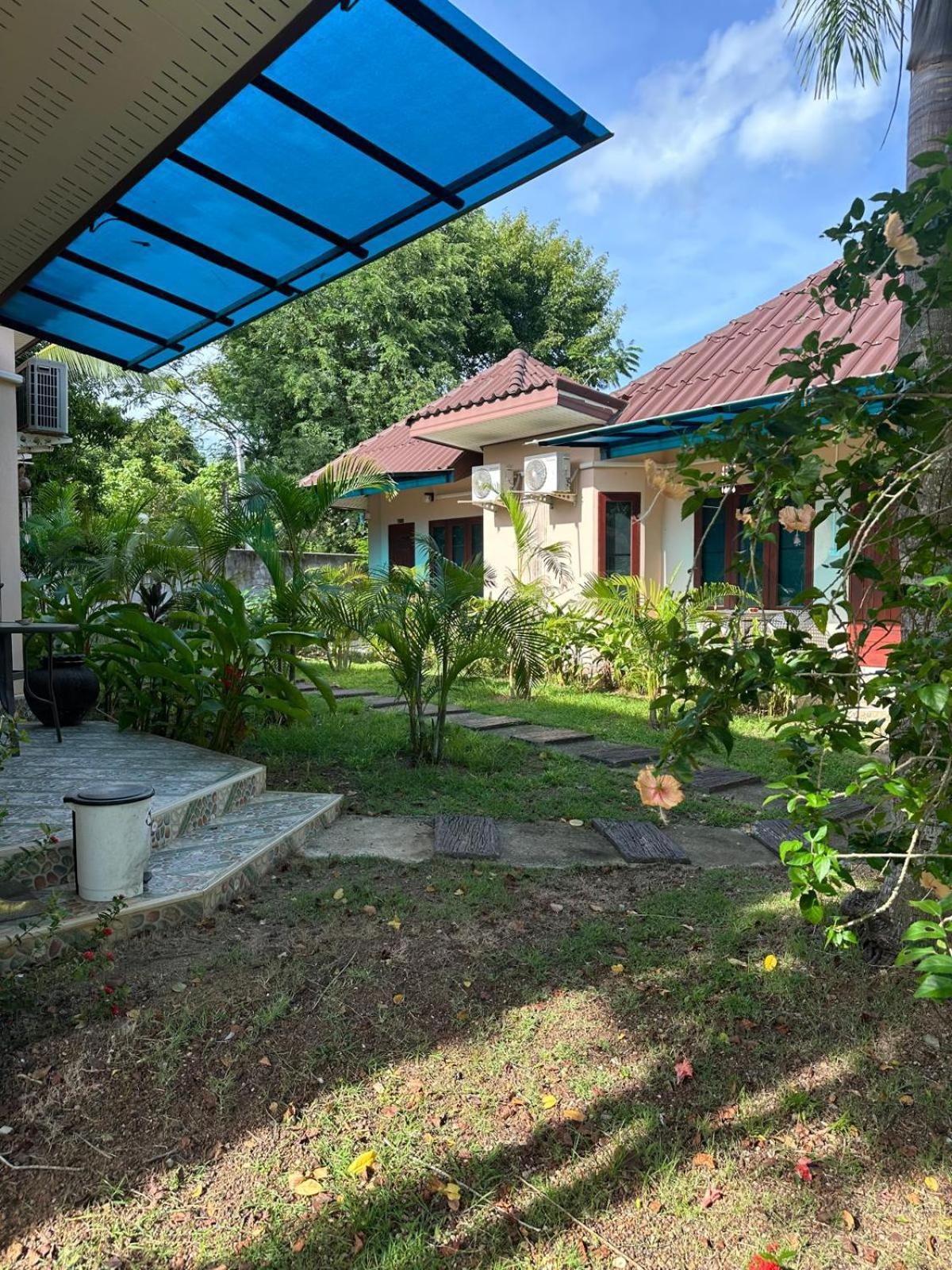 Thip Siam Village Ao Nam Mao Екстериор снимка