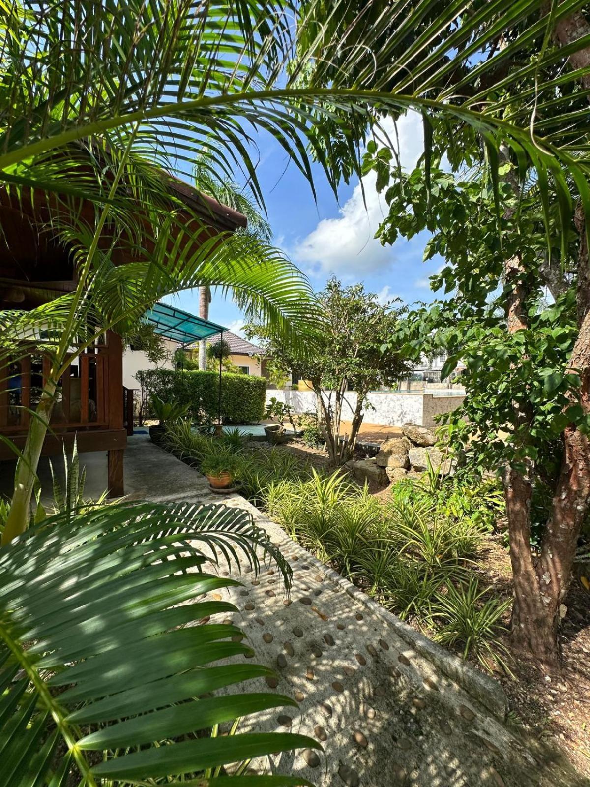 Thip Siam Village Ao Nam Mao Екстериор снимка