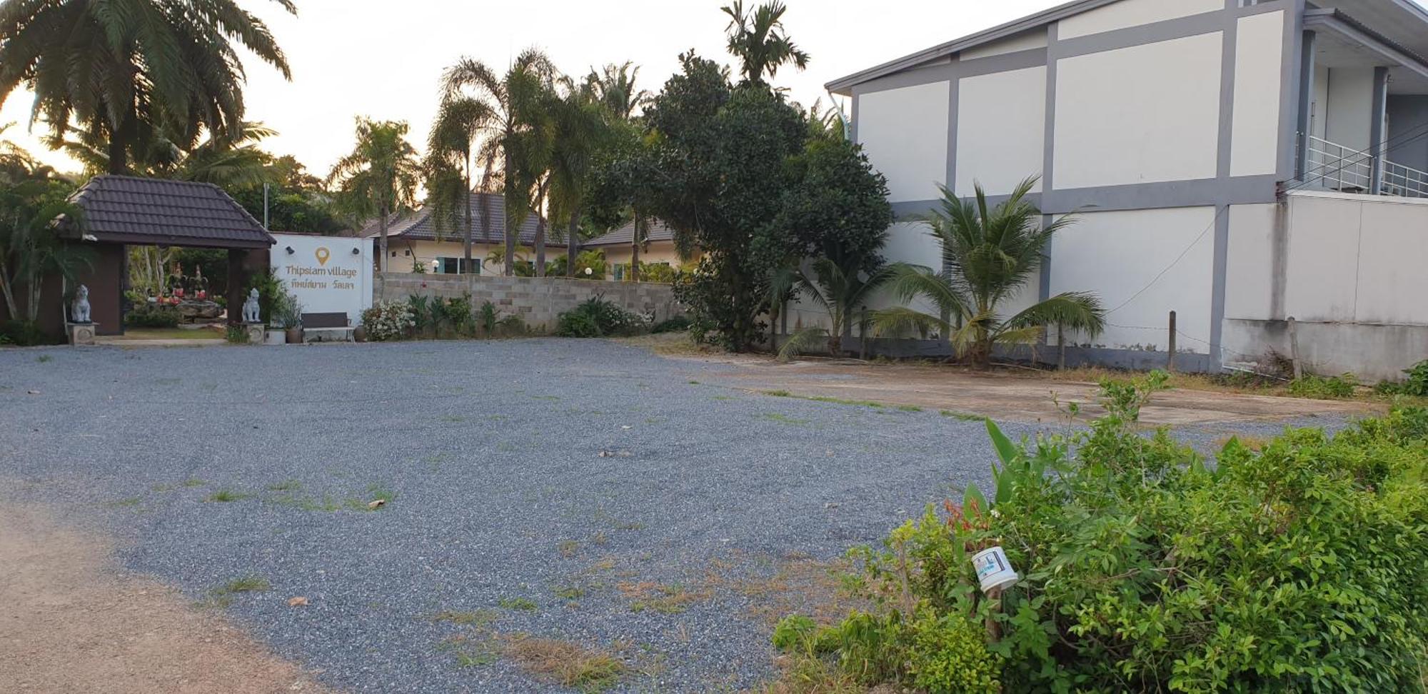 Thip Siam Village Ao Nam Mao Екстериор снимка